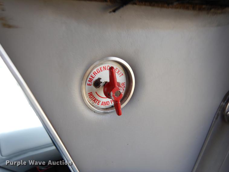 image for item ER9329 1998 Ford Econoline E450 party bus