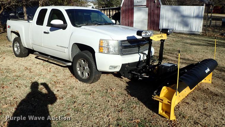 image for item ES9445 2008 Chevrolet Silverado 1500 Ext. Cab pickup truck