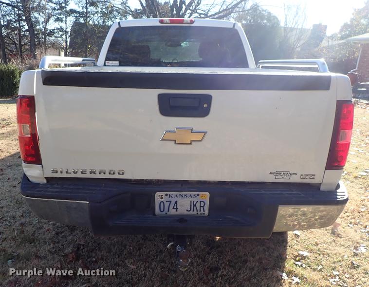image for item ES9445 2008 Chevrolet Silverado 1500 Ext. Cab pickup truck