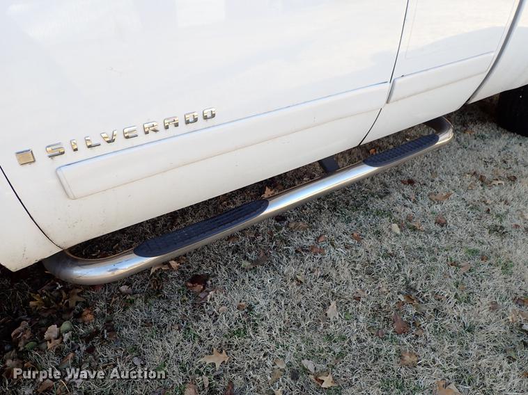 image for item ES9445 2008 Chevrolet Silverado 1500 Ext. Cab pickup truck