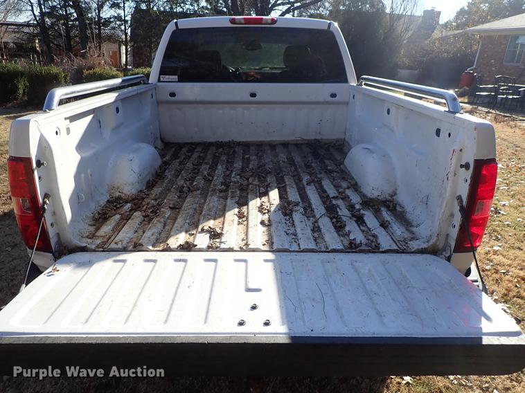 image for item ES9445 2008 Chevrolet Silverado 1500 Ext. Cab pickup truck