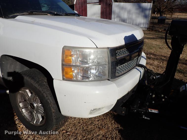 image for item ES9445 2008 Chevrolet Silverado 1500 Ext. Cab pickup truck