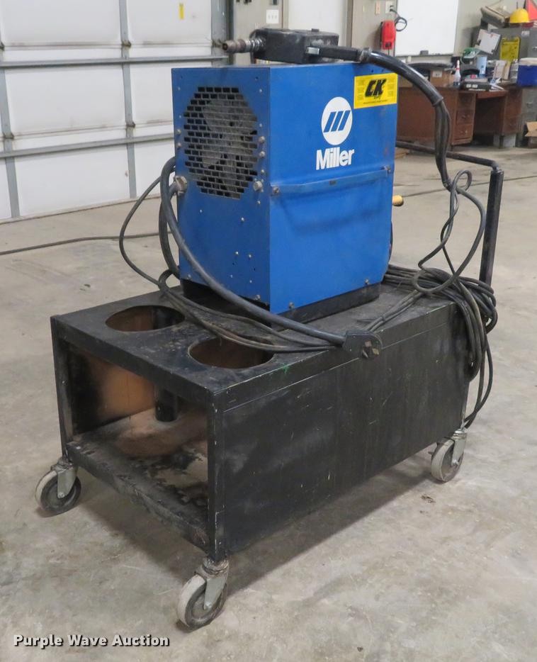 Miller Spoolmate 200 welder in O
