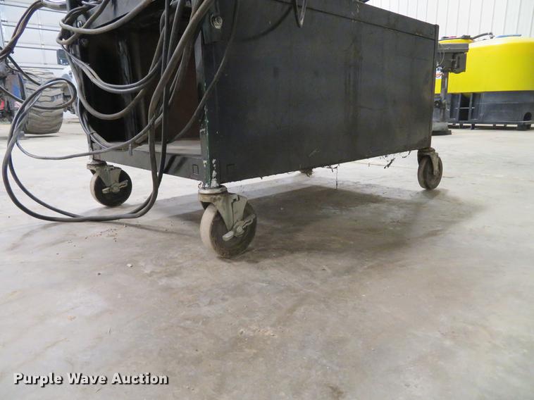 image for item EV9542 Miller Spoolmate 200 welder