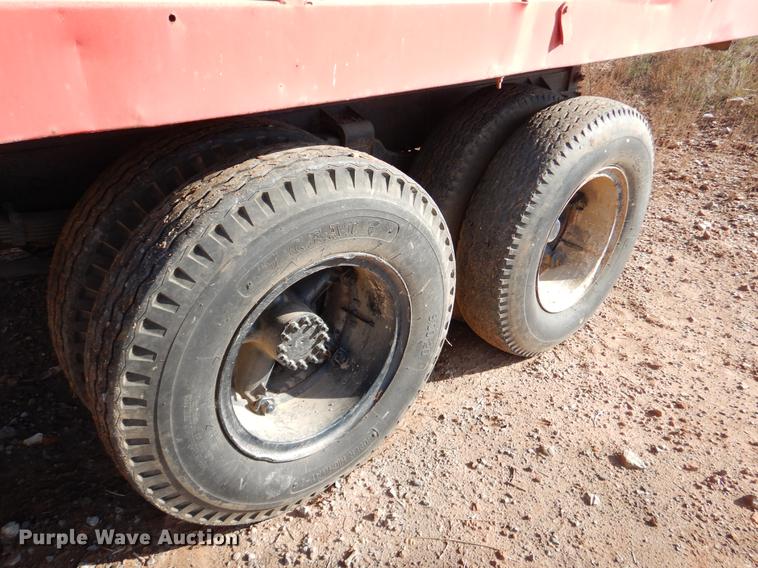 image for item EW9589 1969 Chevrolet C60 grain truck