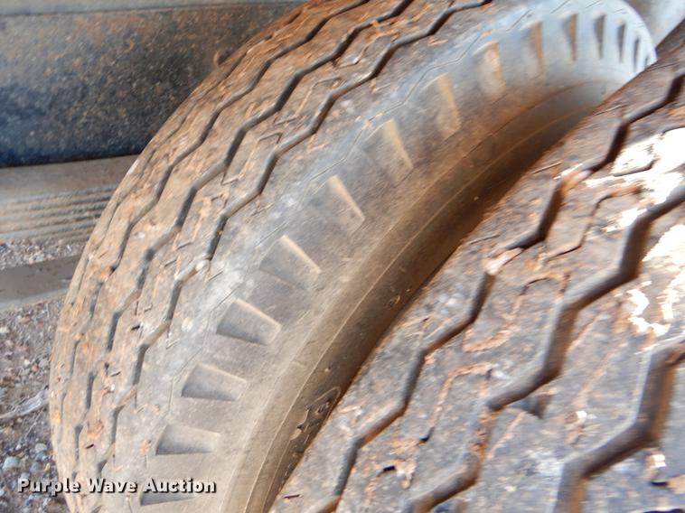 image for item EW9589 1969 Chevrolet C60 grain truck