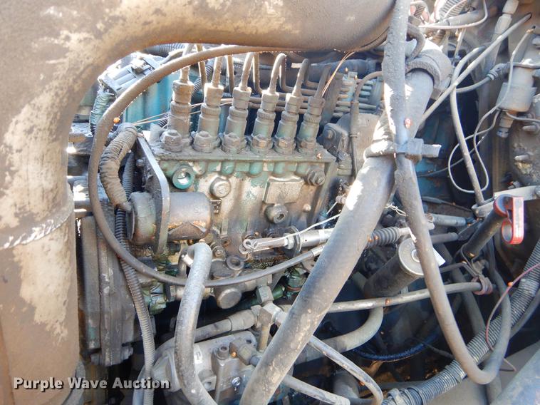 image for item EW9675 1995 International 4900 truck chassis