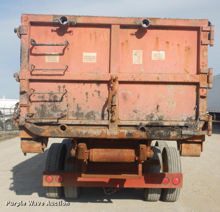 image for item EW9730 1981 Mack RS686LST roll-off container truck