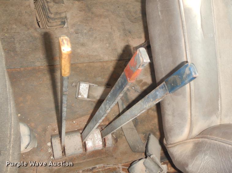 image for item EW9730 1981 Mack RS686LST roll-off container truck