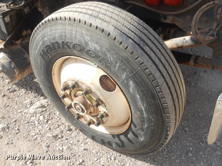 image for item EW9730 1981 Mack RS686LST roll-off container truck