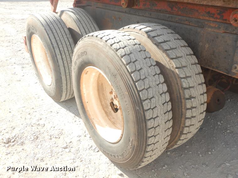 image for item EW9730 1981 Mack RS686LST roll-off container truck