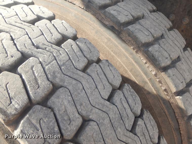 image for item EW9730 1981 Mack RS686LST roll-off container truck