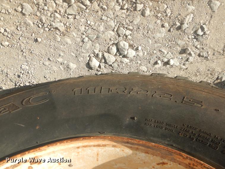 image for item EW9730 1981 Mack RS686LST roll-off container truck