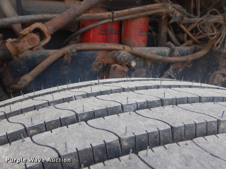 image for item EW9730 1981 Mack RS686LST roll-off container truck