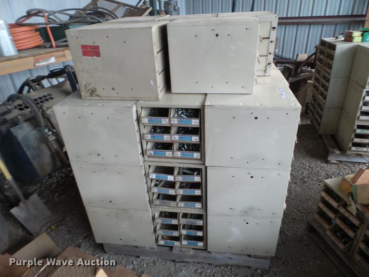 image for item EW9799 Bolt bins and bolts