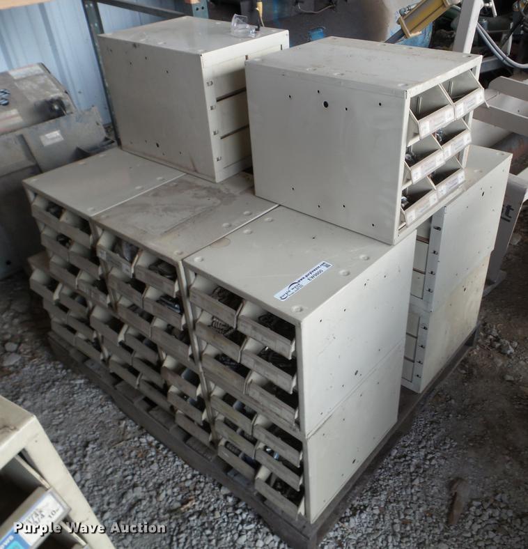 image for item EW9800 Bolt bins and bolts