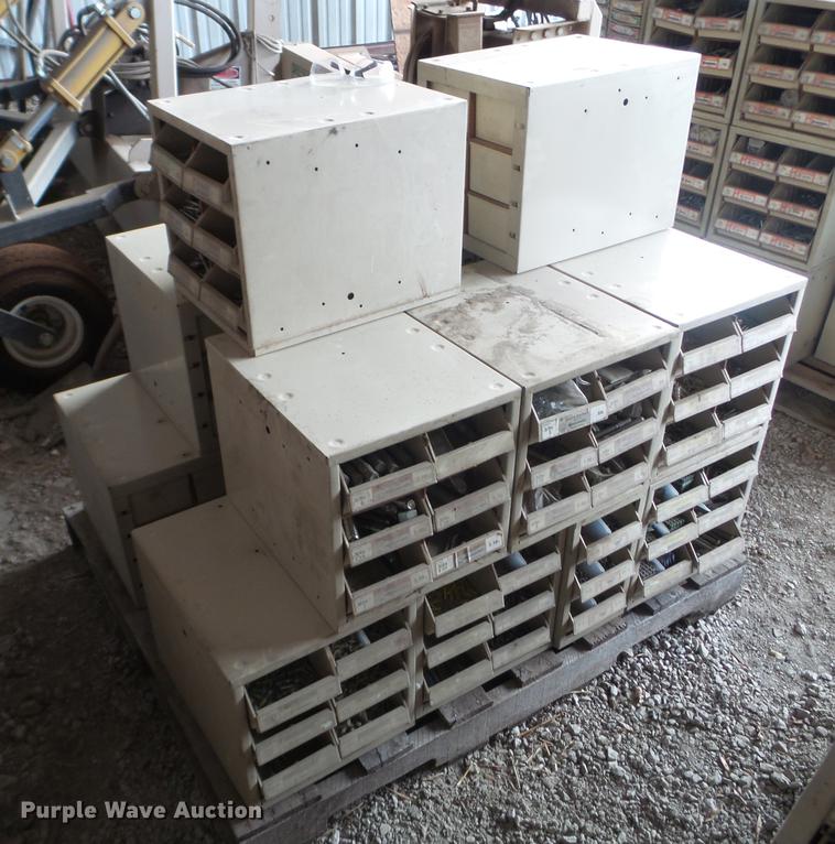 image for item EW9800 Bolt bins and bolts