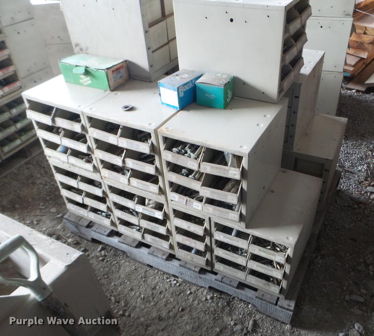 image for item EW9800 Bolt bins and bolts