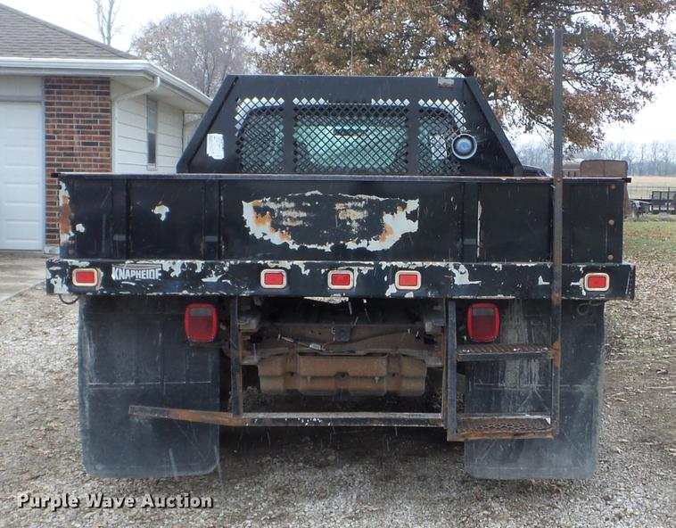 image for item EW9804 2006 Ford F450 Super Duty Crew Cab flatbed truck