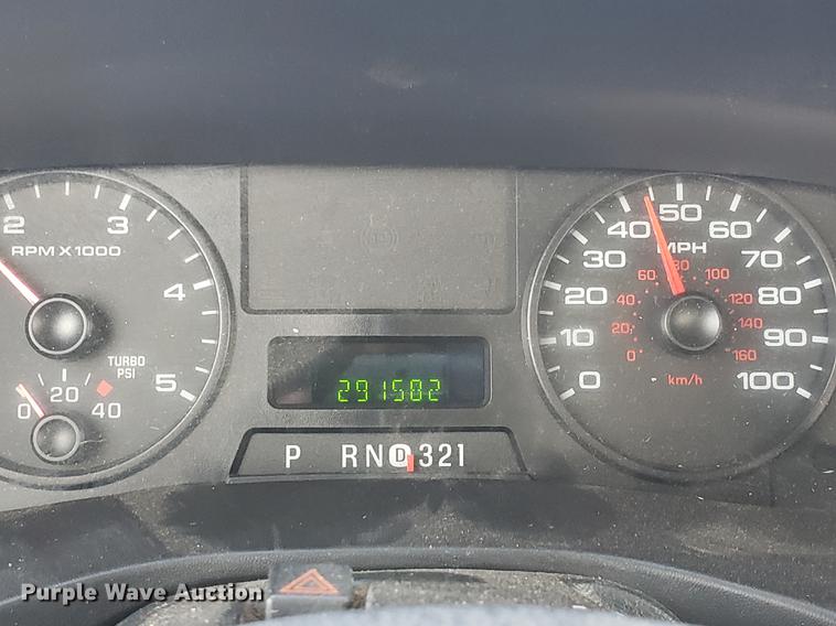 image for item EW9804 2006 Ford F450 Super Duty Crew Cab flatbed truck