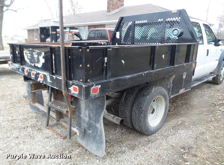 image for item EW9804 2006 Ford F450 Super Duty Crew Cab flatbed truck
