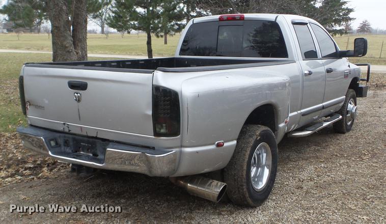 image for item EW9805 2007 Dodge Ram 3500HD Big Horn Quad Cab pickup truck