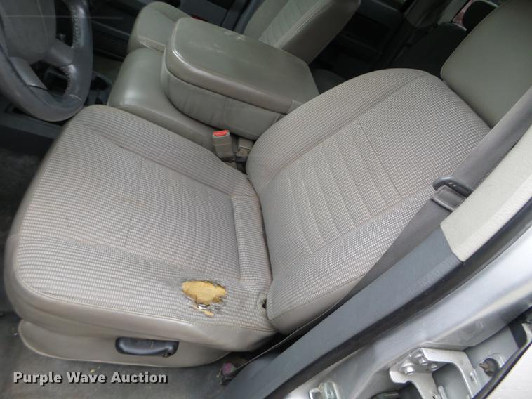 image for item EW9805 2007 Dodge Ram 3500HD Big Horn Quad Cab pickup truck