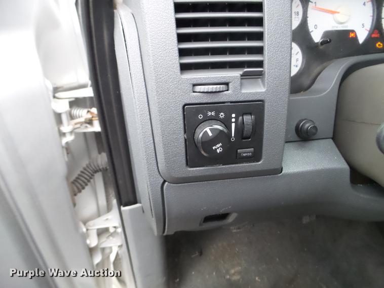 image for item EW9805 2007 Dodge Ram 3500HD Big Horn Quad Cab pickup truck