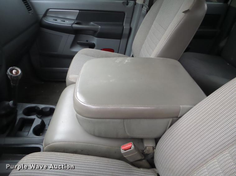 image for item EW9805 2007 Dodge Ram 3500HD Big Horn Quad Cab pickup truck