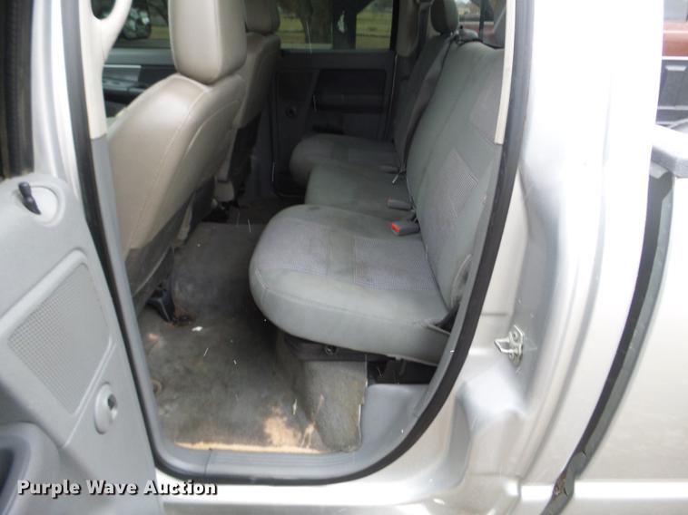 image for item EW9805 2007 Dodge Ram 3500HD Big Horn Quad Cab pickup truck