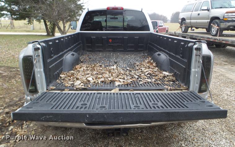 image for item EW9805 2007 Dodge Ram 3500HD Big Horn Quad Cab pickup truck