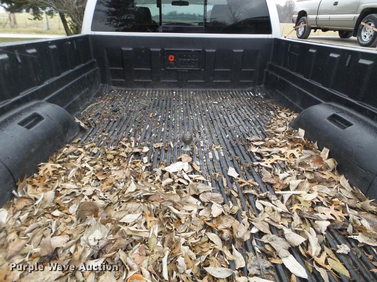 image for item EW9805 2007 Dodge Ram 3500HD Big Horn Quad Cab pickup truck