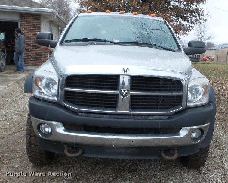 image for item EW9806 2009 Dodge Ram 4500HD Quad Cab truck cab and chassis