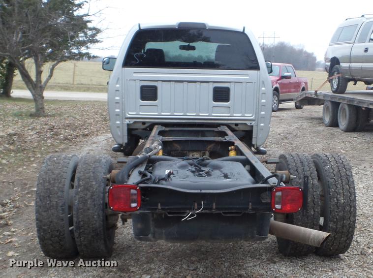 image for item EW9806 2009 Dodge Ram 4500HD Quad Cab truck cab and chassis