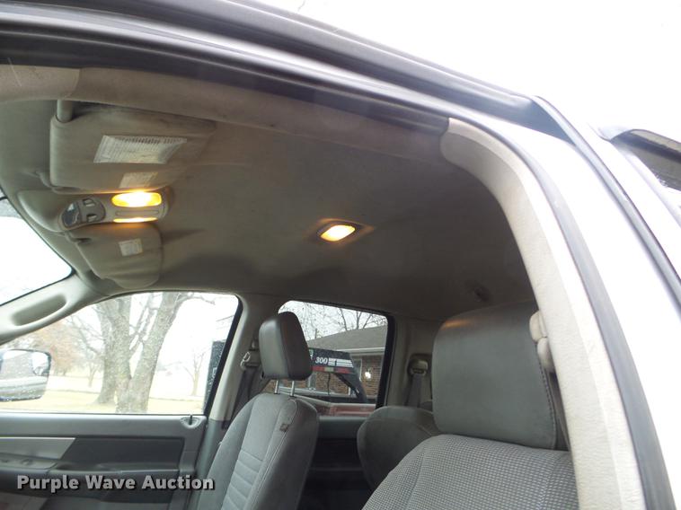 image for item EW9806 2009 Dodge Ram 4500HD Quad Cab truck cab and chassis