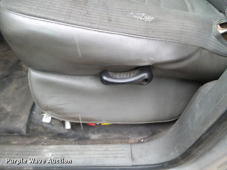 image for item EW9806 2009 Dodge Ram 4500HD Quad Cab truck cab and chassis