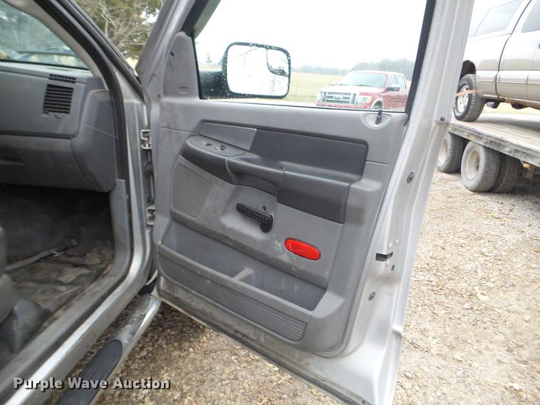 image for item EW9806 2009 Dodge Ram 4500HD Quad Cab truck cab and chassis