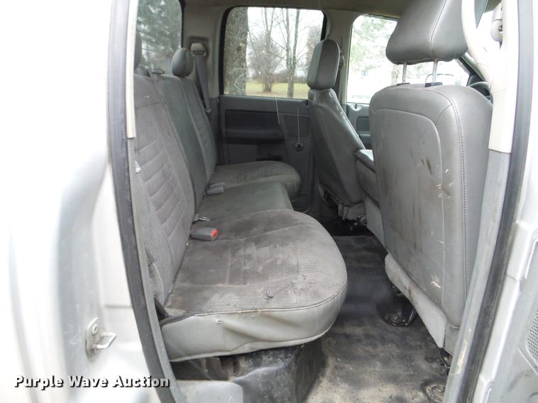 image for item EW9806 2009 Dodge Ram 4500HD Quad Cab truck cab and chassis