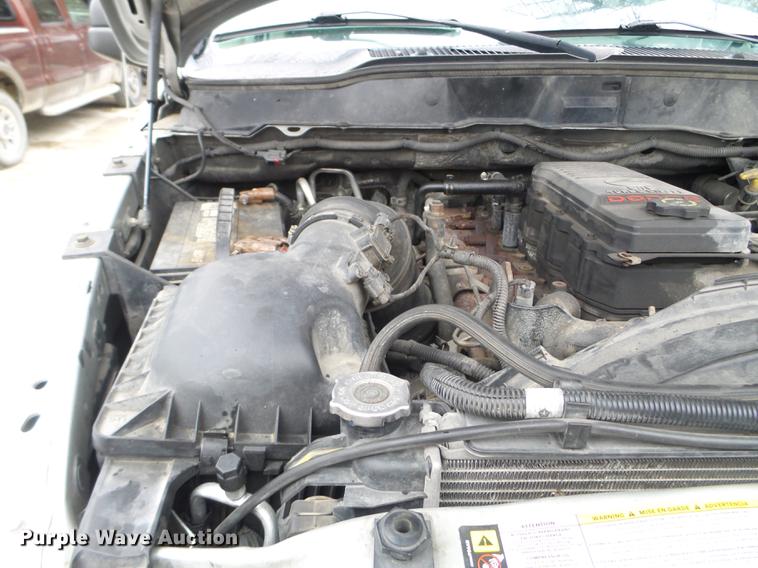 image for item EW9806 2009 Dodge Ram 4500HD Quad Cab truck cab and chassis