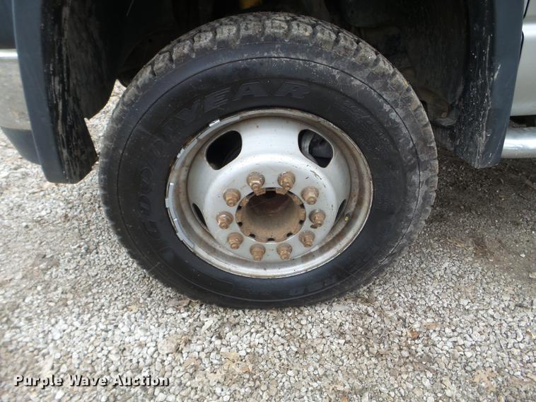 image for item EW9806 2009 Dodge Ram 4500HD Quad Cab truck cab and chassis