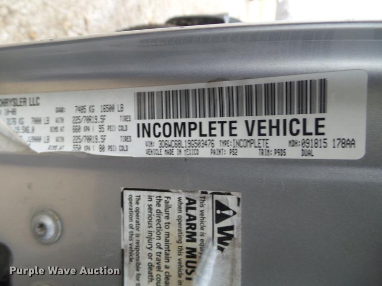 image for item EW9806 2009 Dodge Ram 4500HD Quad Cab truck cab and chassis