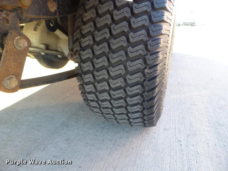 image for item EW9817 Ez-go shuttle golf cart