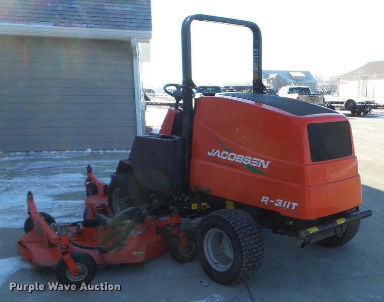 image for item EW9819 Jacobsen R-311T lawn mower
