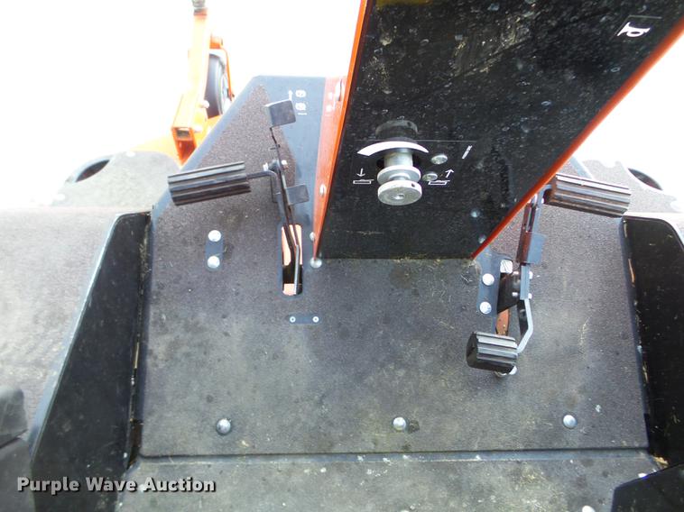 image for item EW9819 Jacobsen R-311T lawn mower