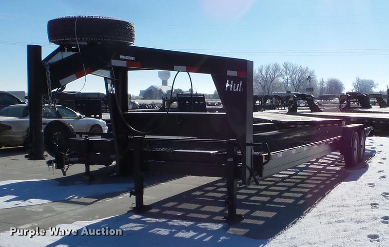 image for item EW9823 2017 Hull Stateline tilt deck equipment trailer