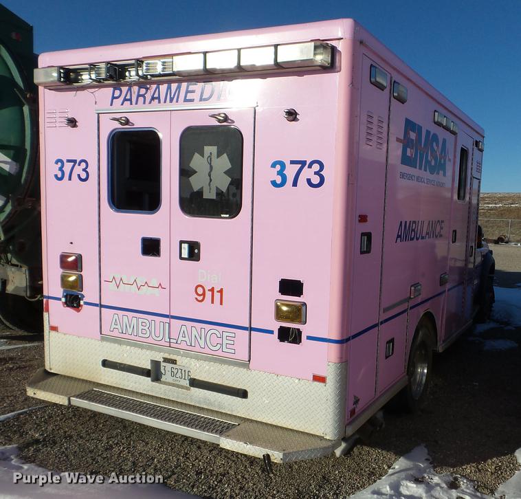 image for item EW9828 2008 Ford F450 Super Duty ambulance