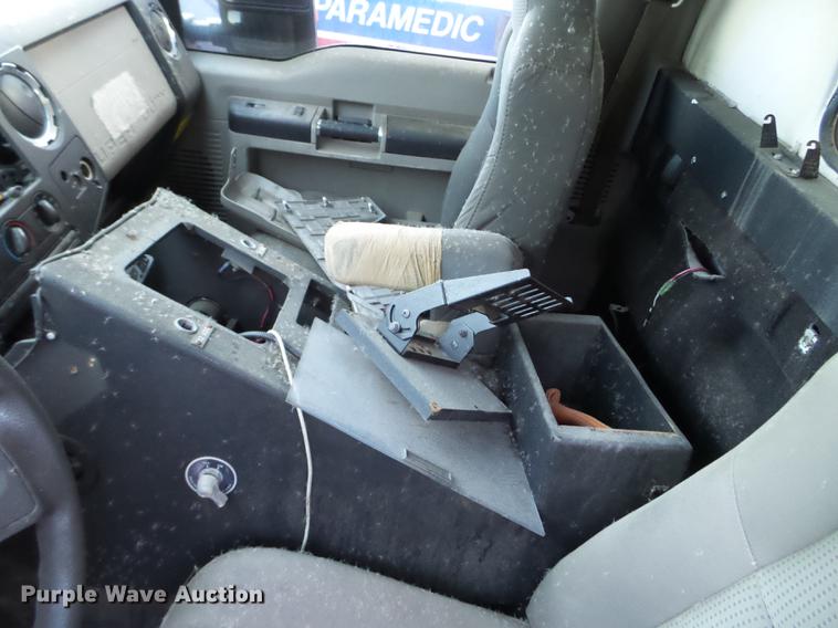 image for item EW9828 2008 Ford F450 Super Duty ambulance