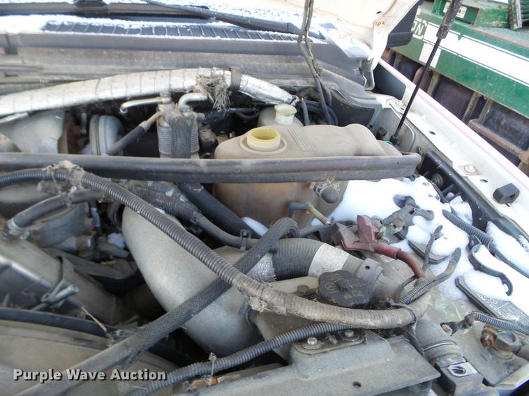 image for item EW9828 2008 Ford F450 Super Duty ambulance