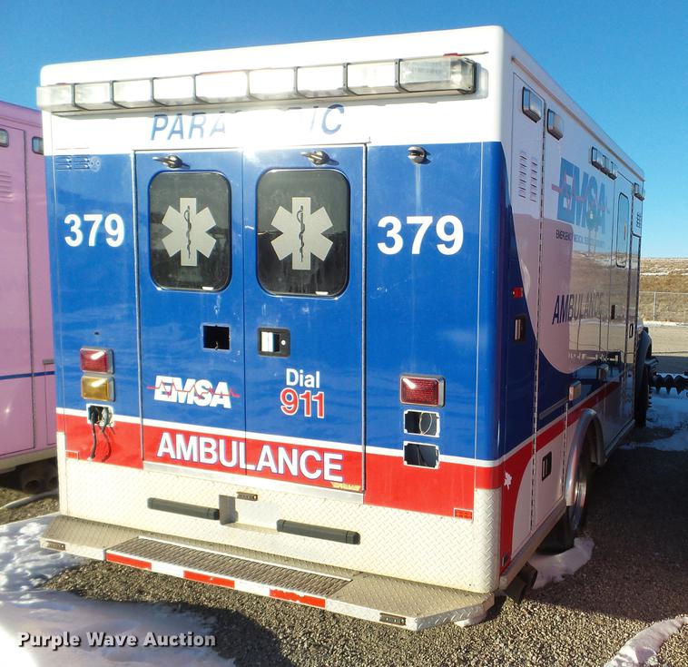 image for item EW9829 2009 Ford F450 Super Duty ambulance