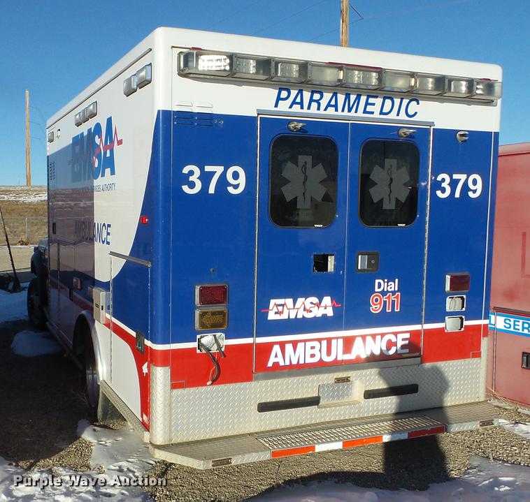 image for item EW9829 2009 Ford F450 Super Duty ambulance